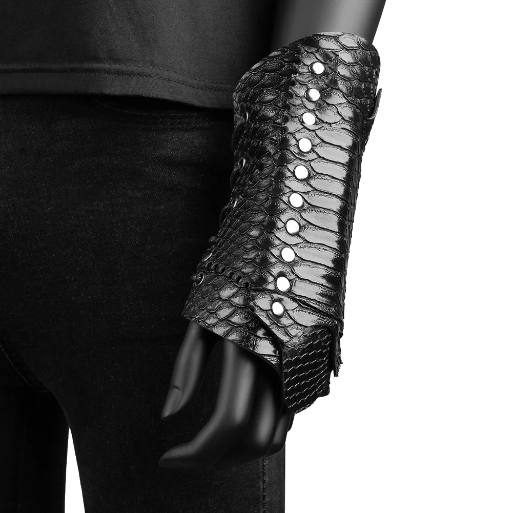 Protezione per Polso con Motiv - Free Cosplay Prop Patterns recensione e prezzo